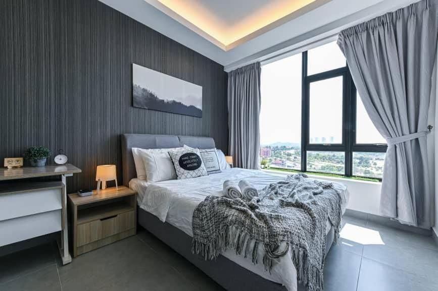 One-Bedroom Deluxe Apartment