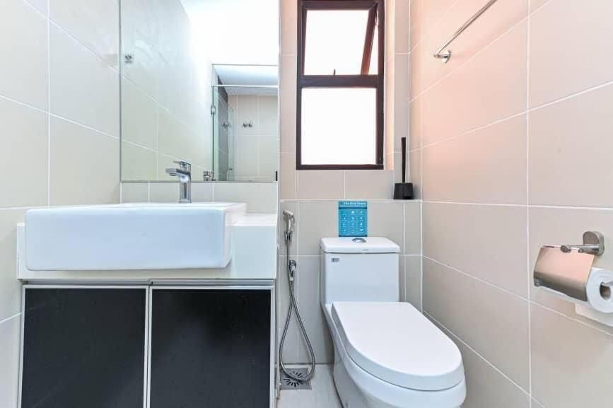 One-Bedroom Deluxe Apartment