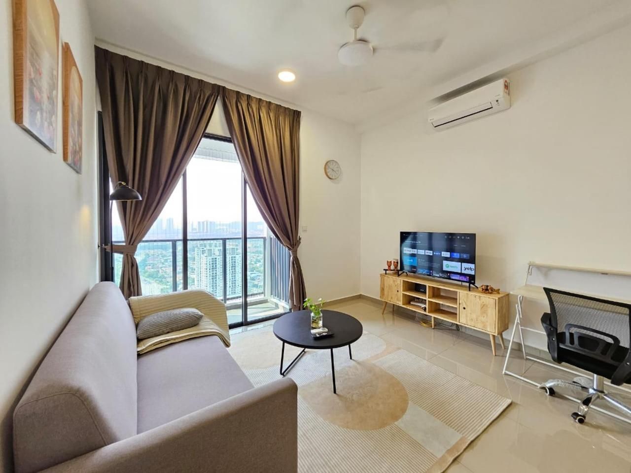 Apartment - 3 Bedrooms