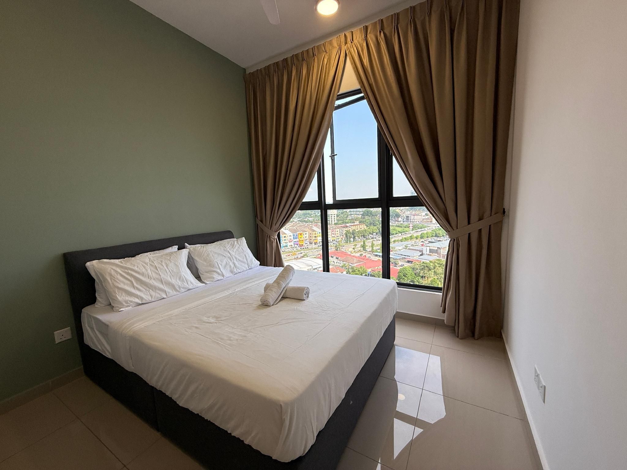 Three Bedroom Apartment with Patio