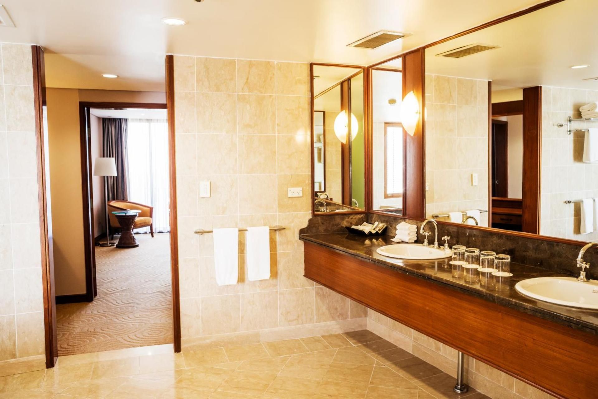 Presidential Suite - Non Smoking