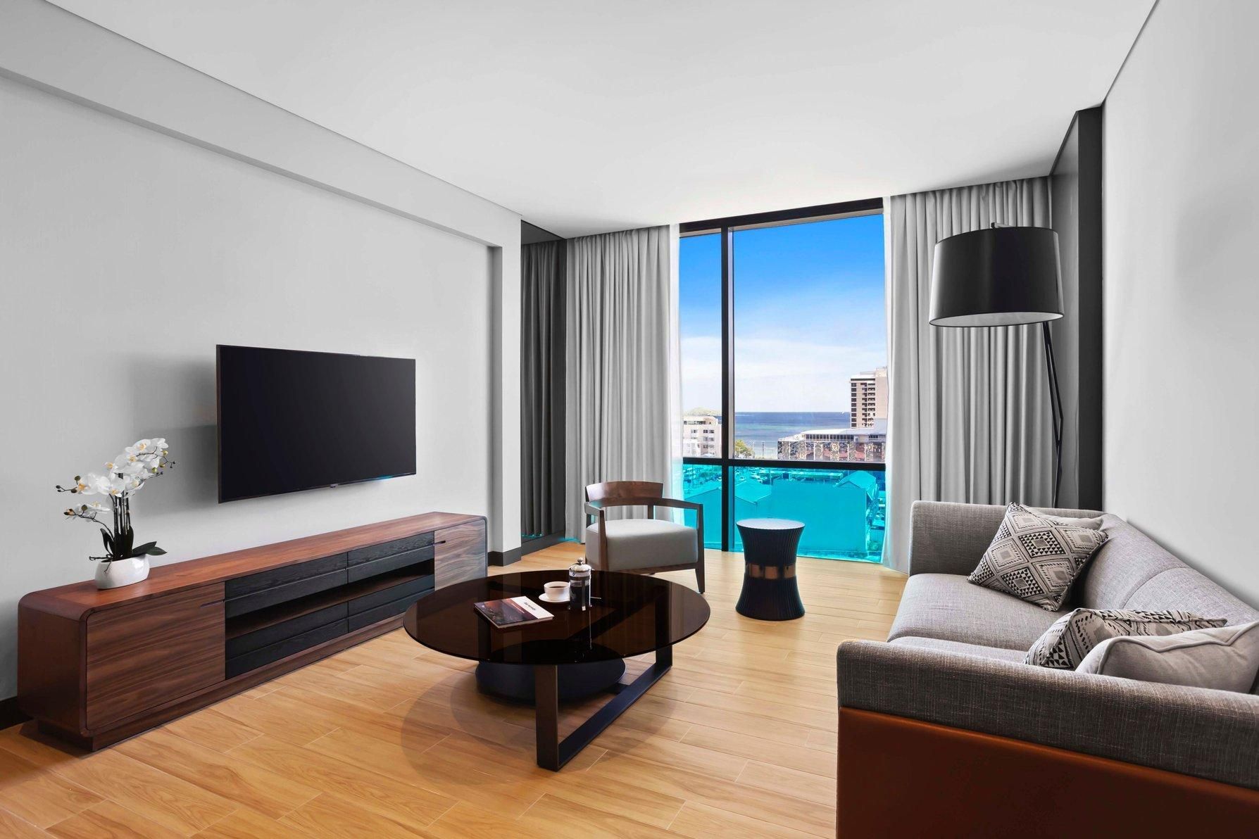 City View, 1 Bedroom Suite, 1 King, City view