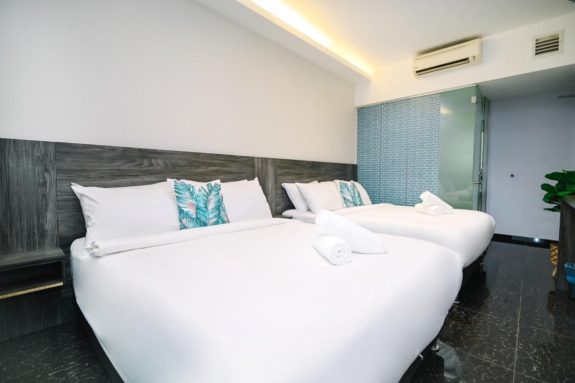 Deluxe Family Room