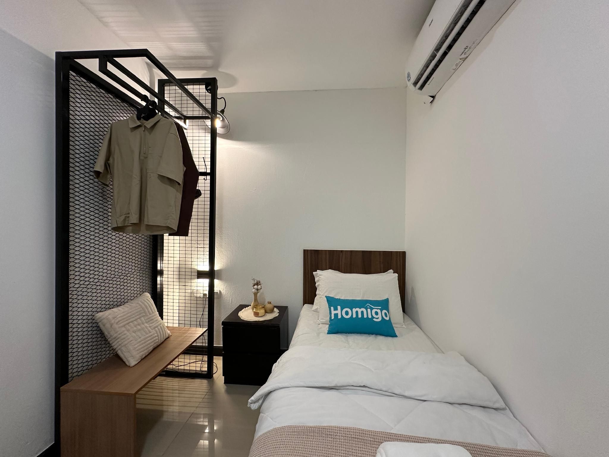 SINGLE ROOM NO WINDOW