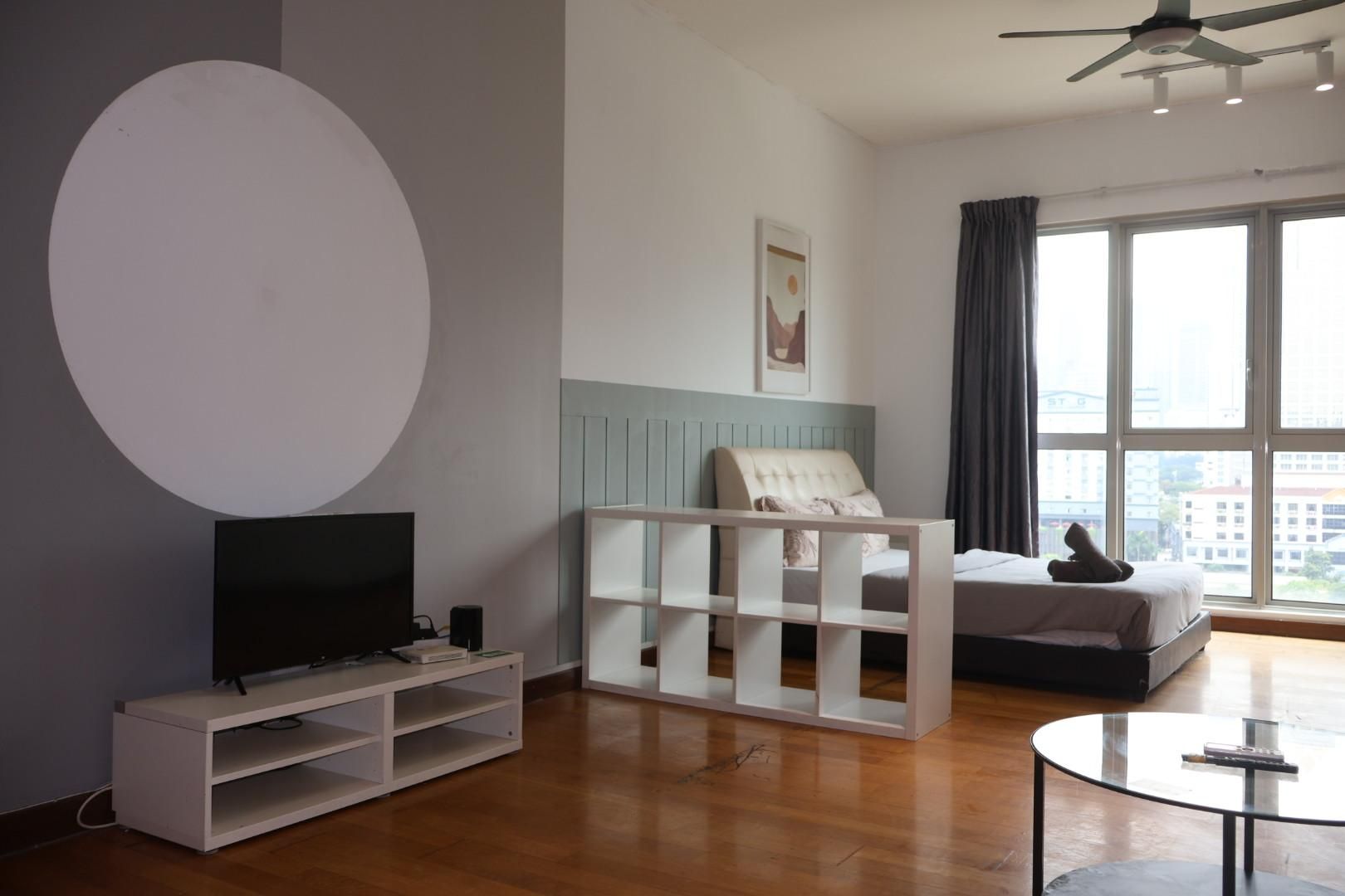 Studio Apartment