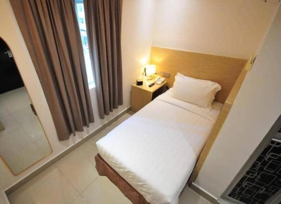 Single Room With Private Bathroom