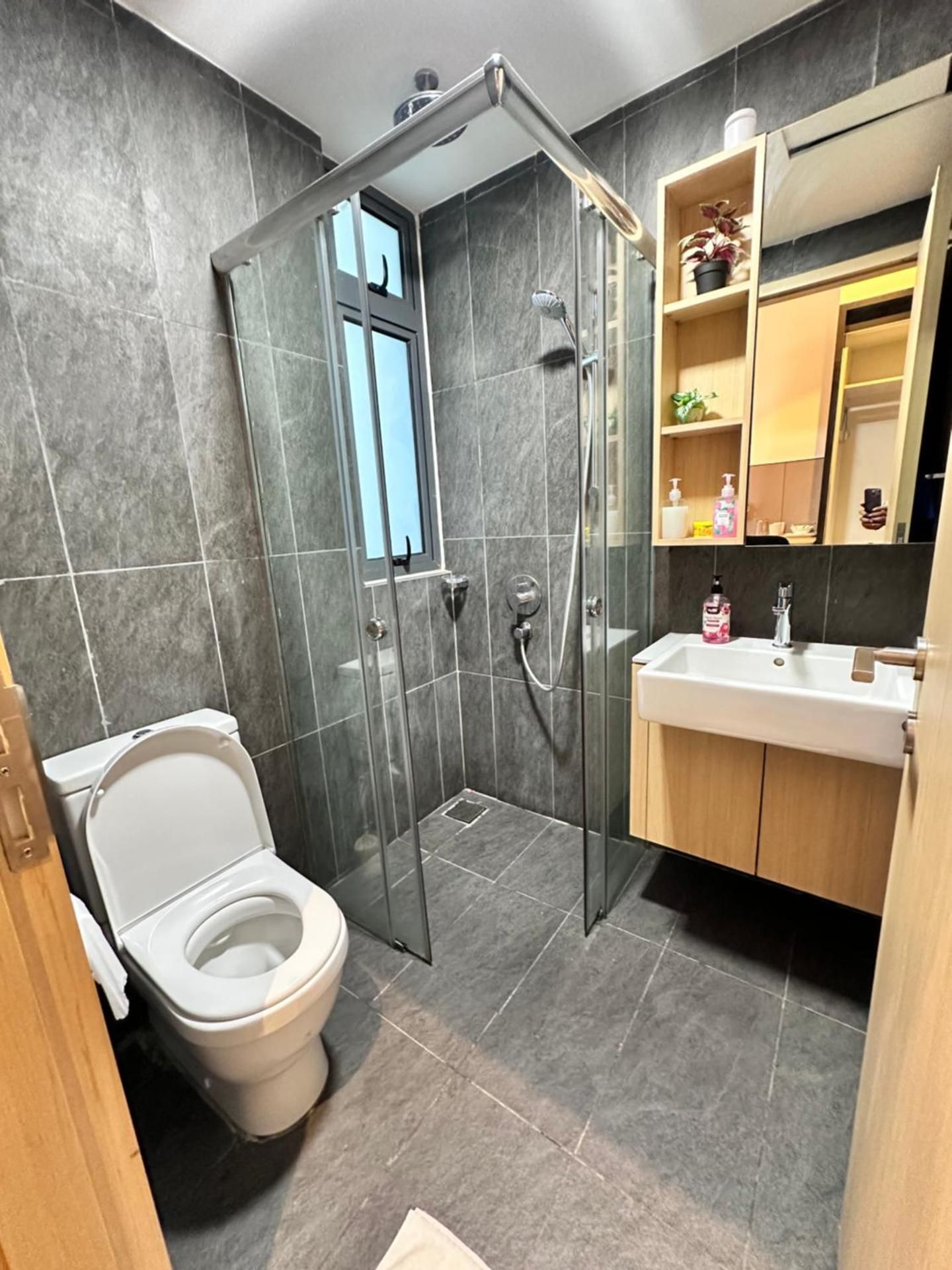 Studio Apartment with Balcony