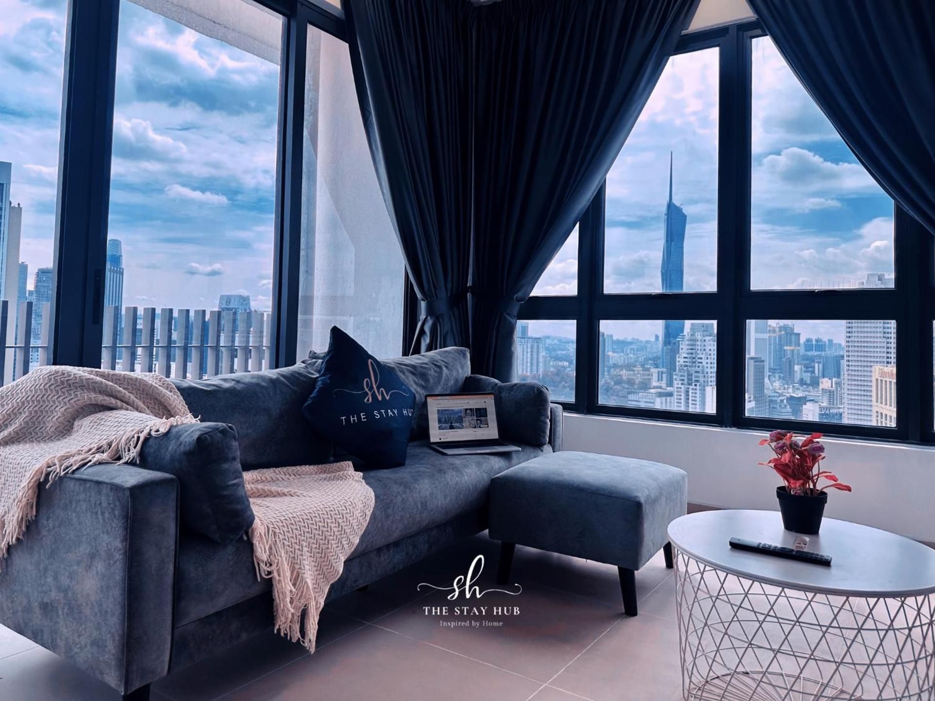 Superior Apartment with City View