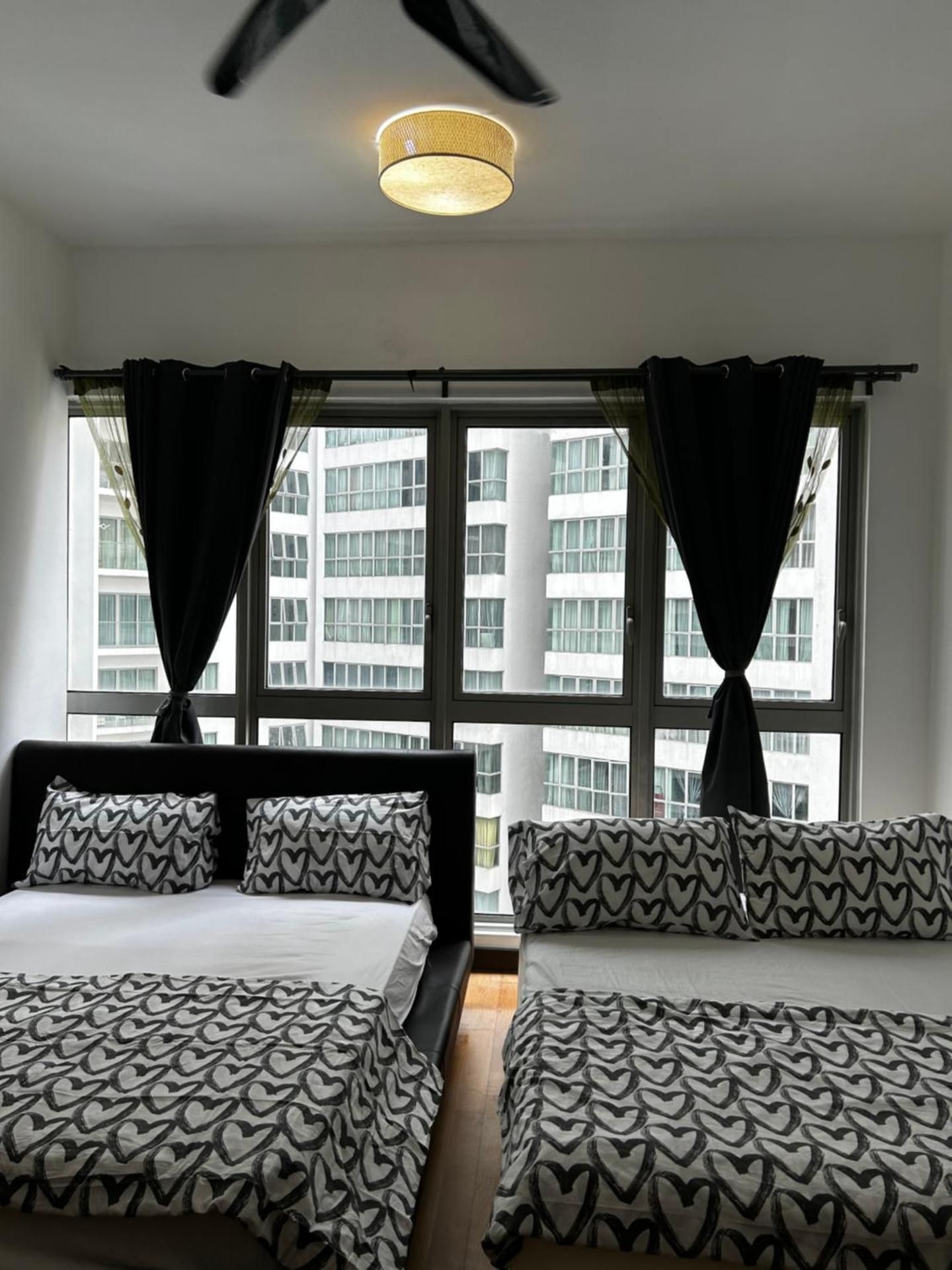 D - 2 Double Beds