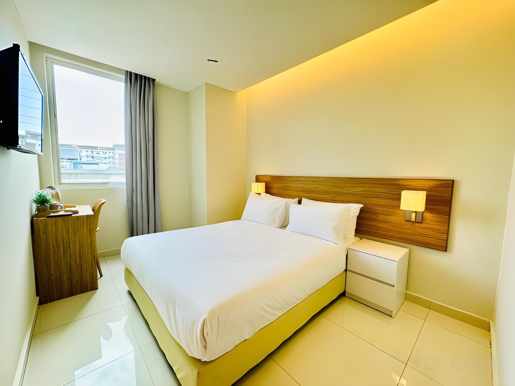 Deluxe Queen Room