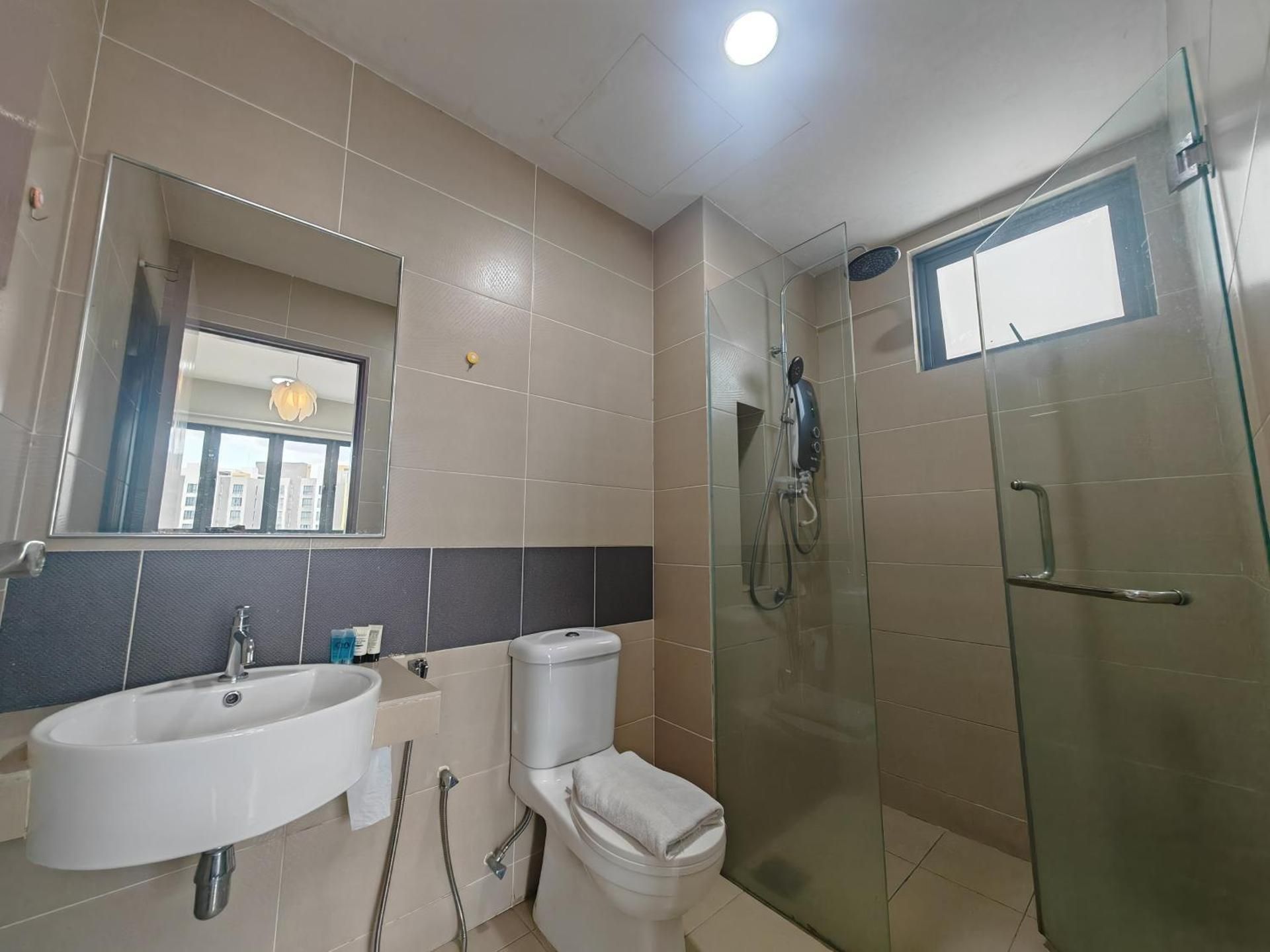 Three-Bedroom Apartment with Balcony