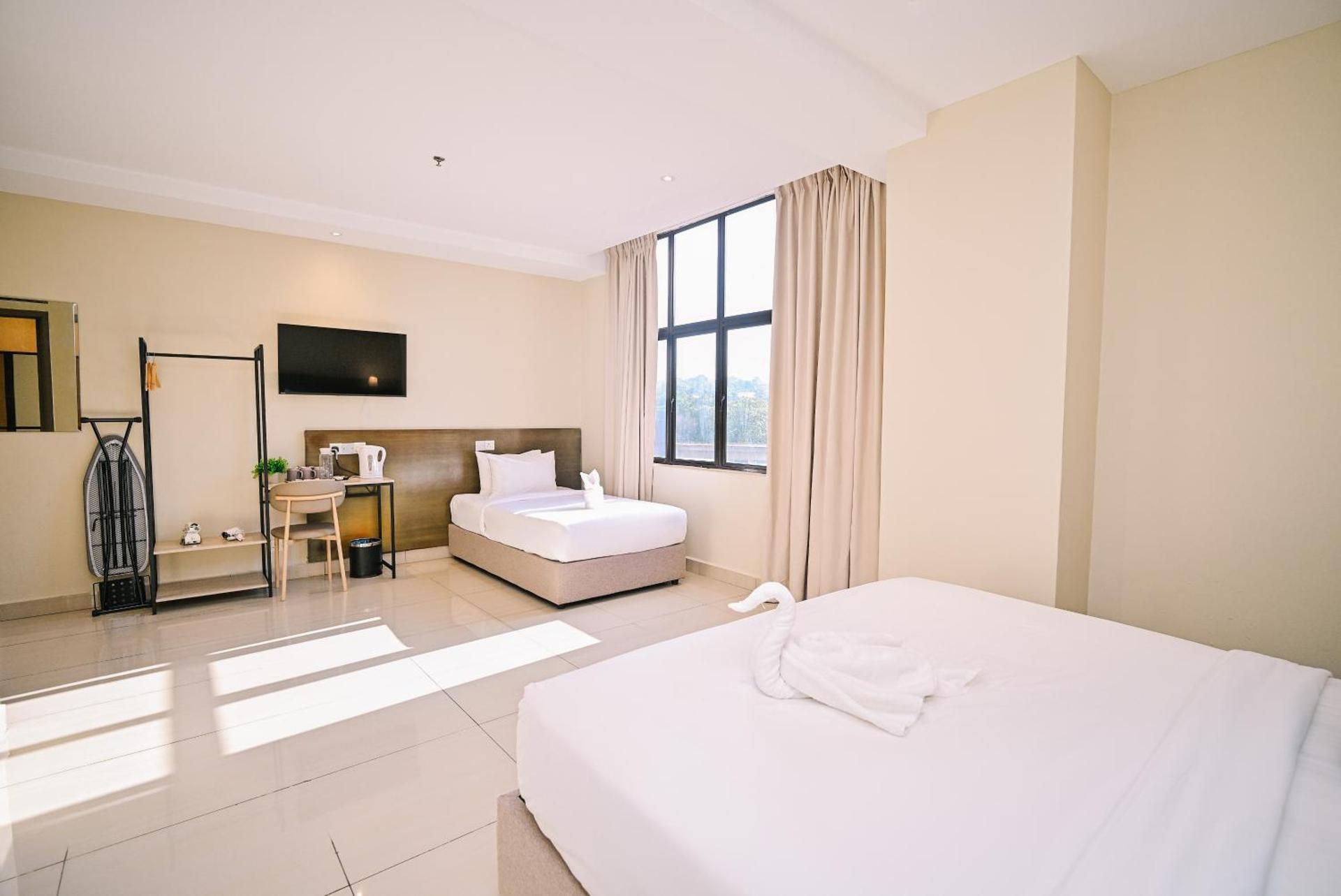 Executive Triple Room