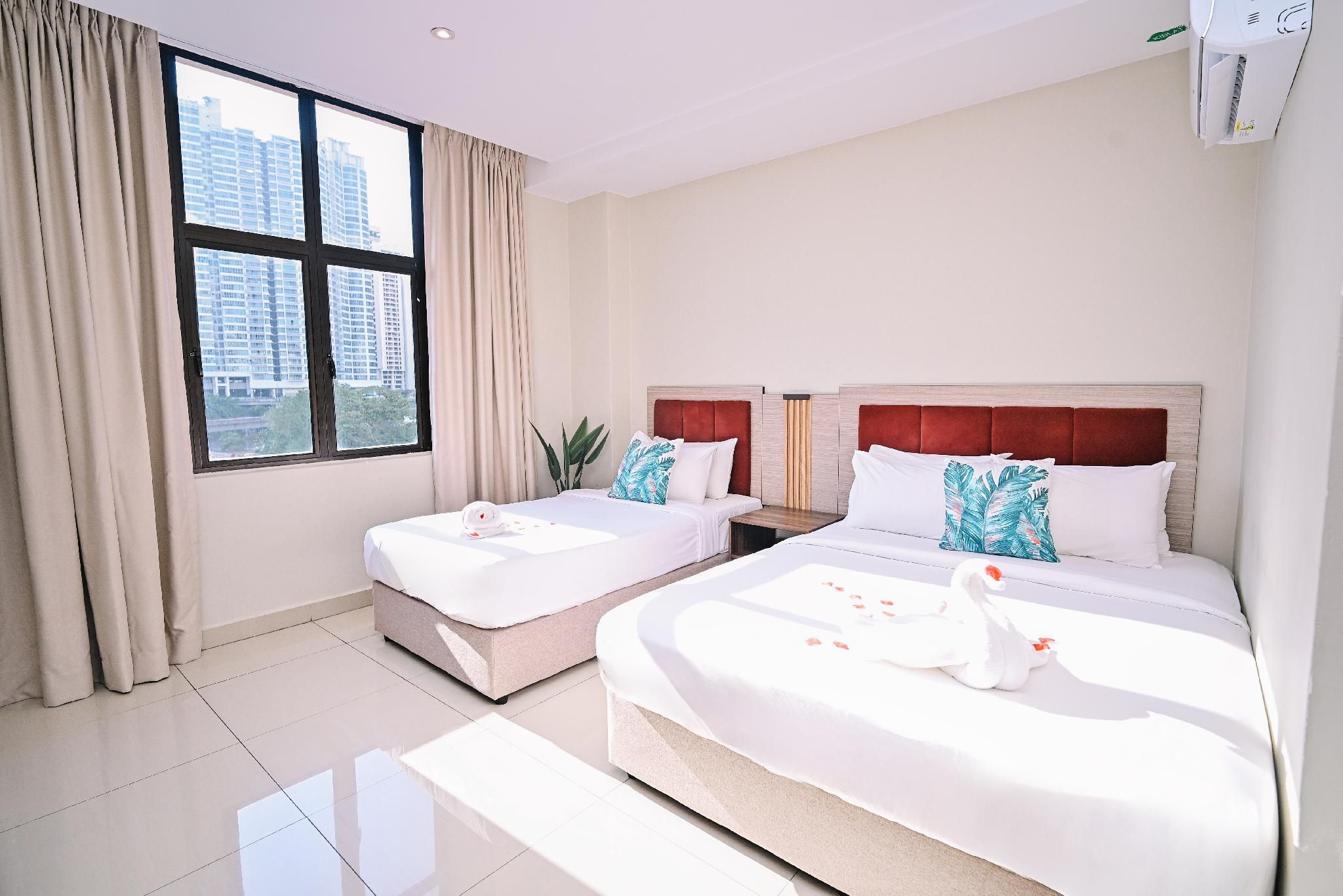 Deluxe Triple Room
