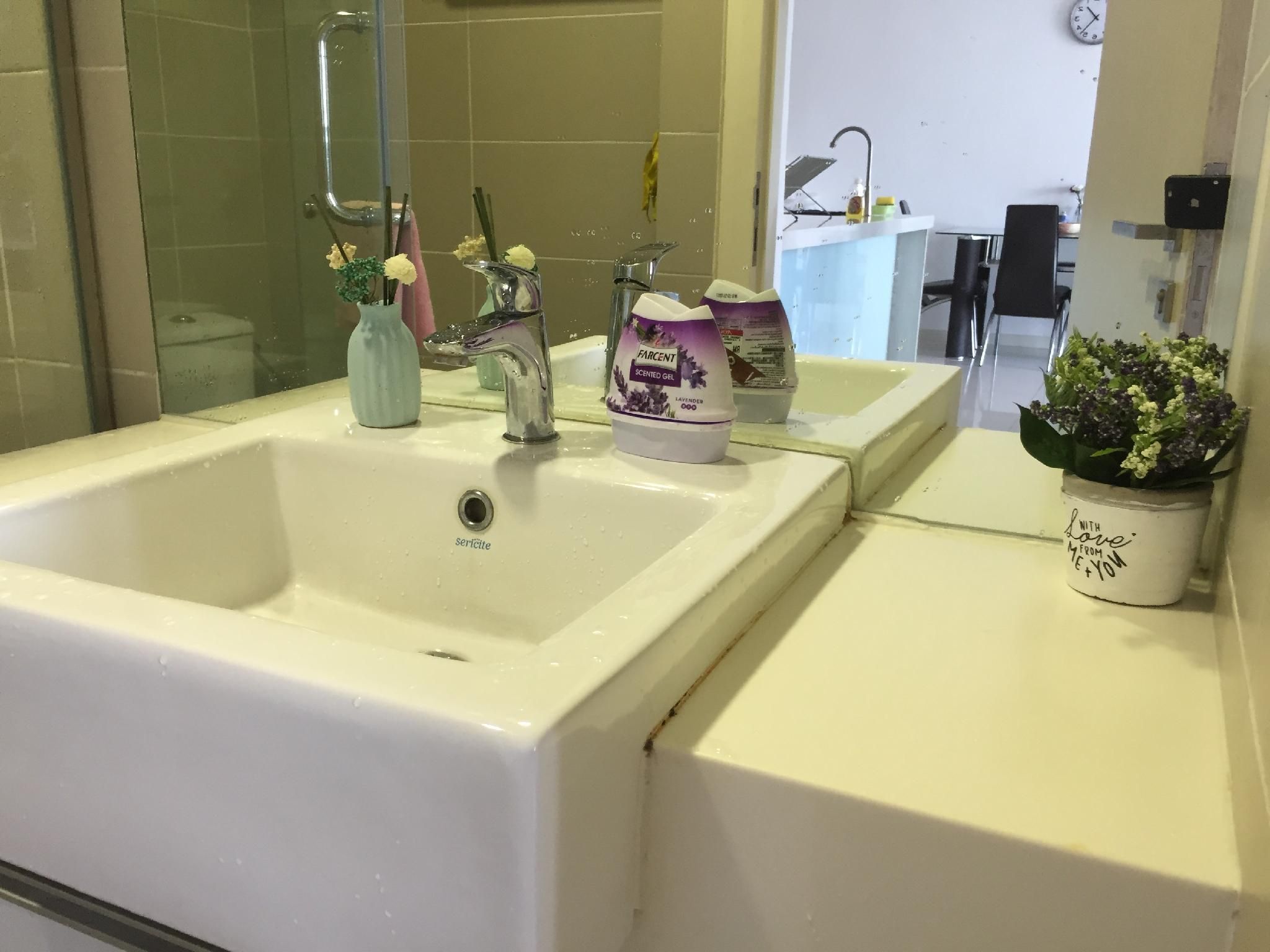 Two Bedroom Apartment with Sofa Bed