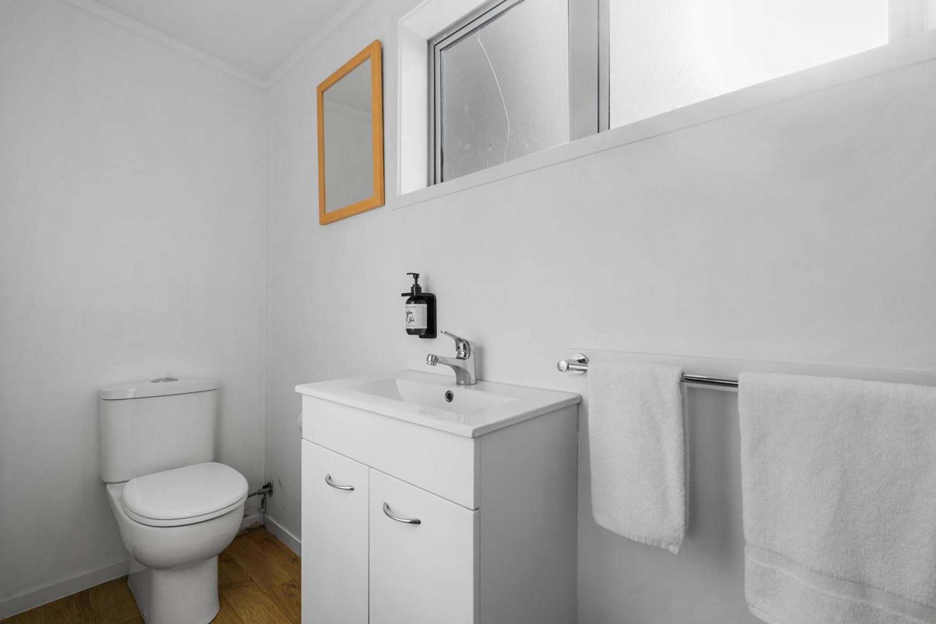 Deluxe Studio (1BR)