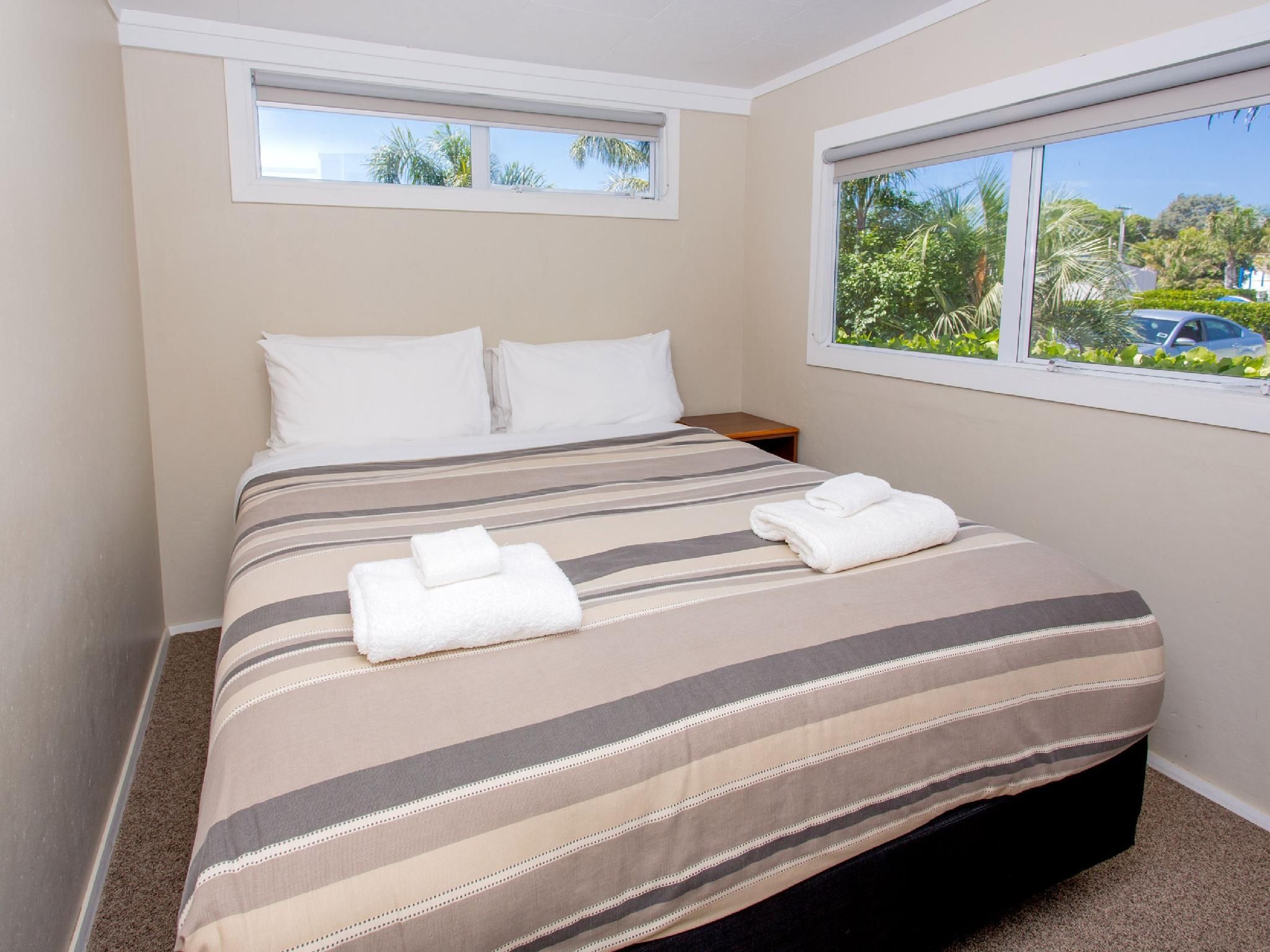 2 Bedroom Bungalow 