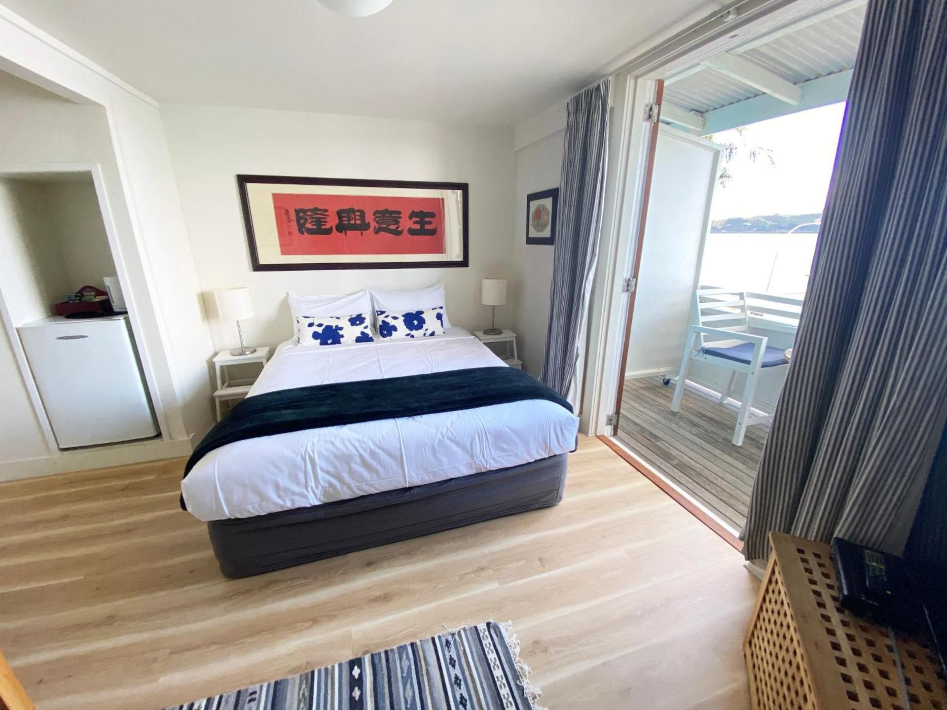 Studio Apartment with Sea View