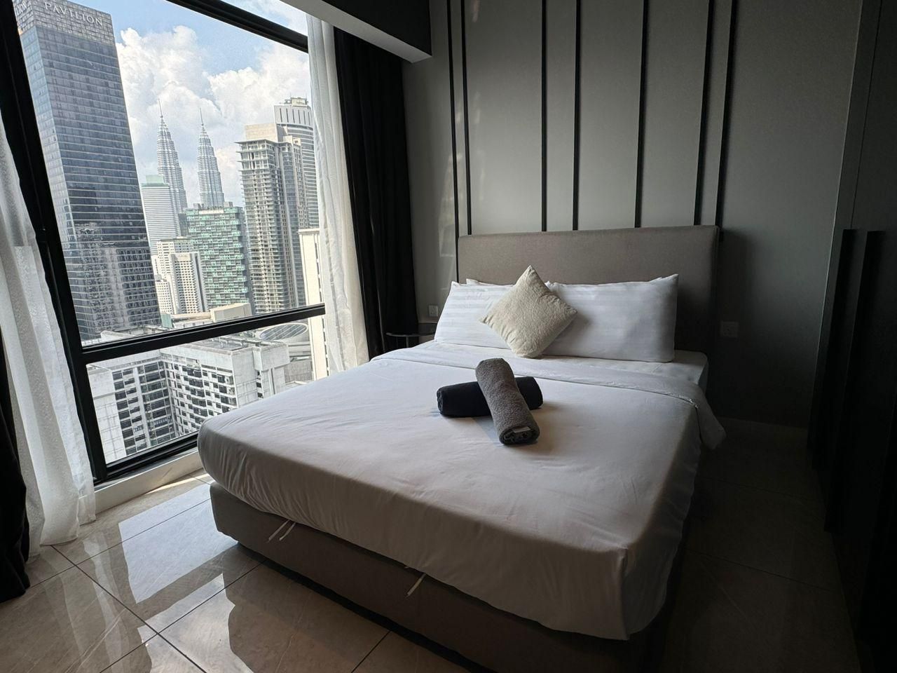 One Bedroom Premium Suite