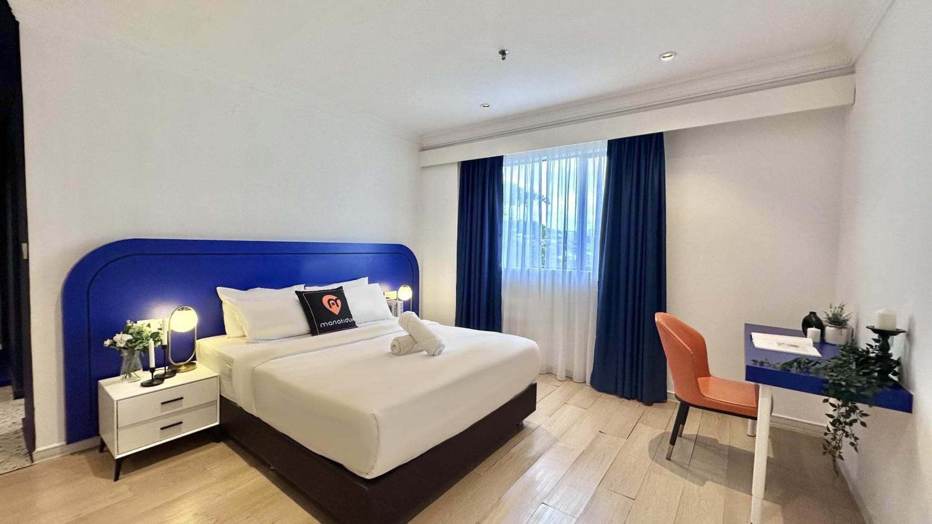 Executive Suite