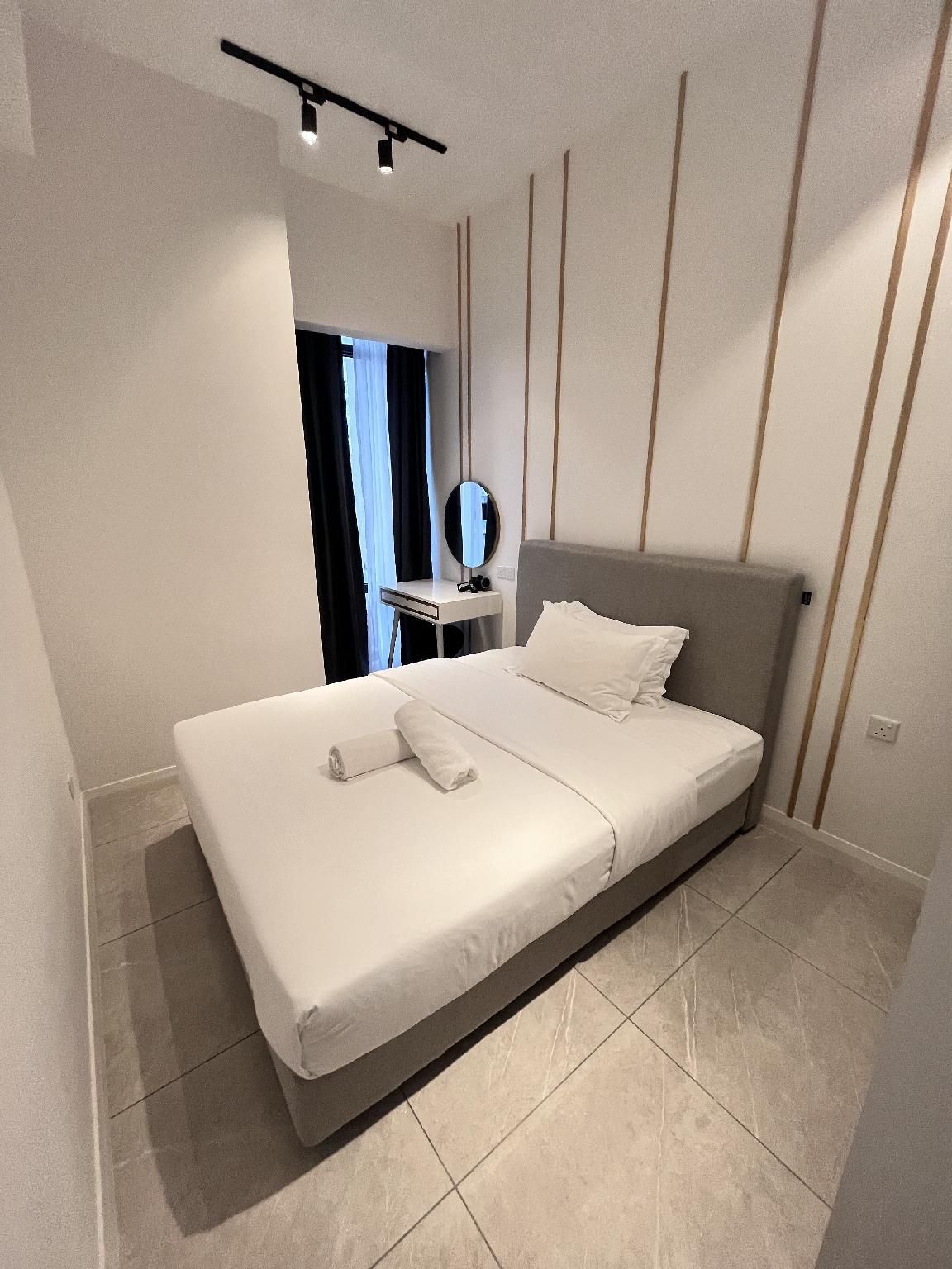 1 Bedroom City Suite