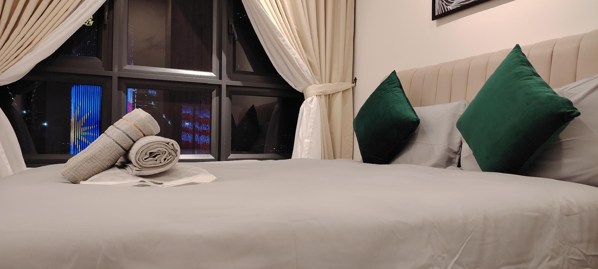 2-Bedroom City View Apartment