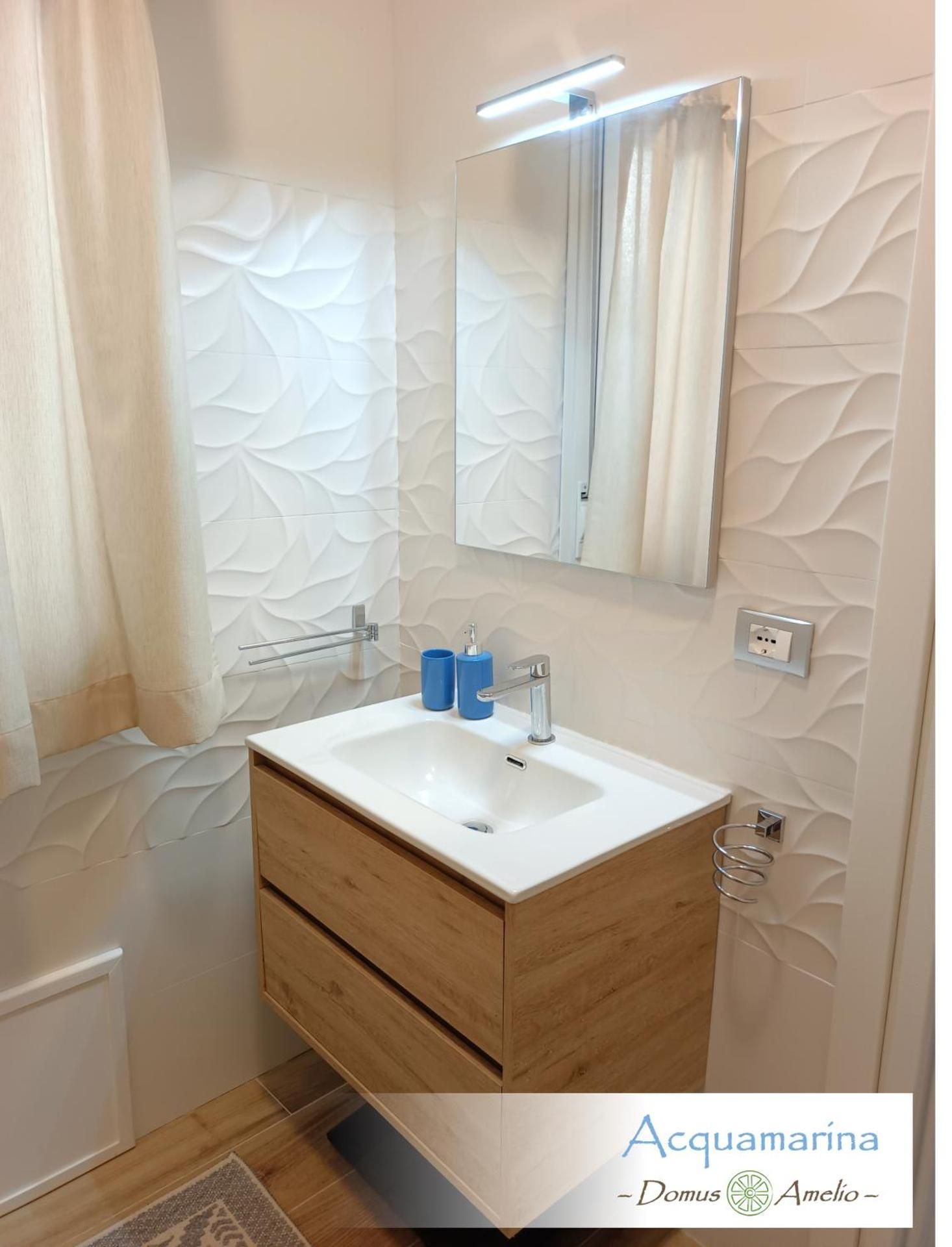 Double or Twin Room with Private Bathroom