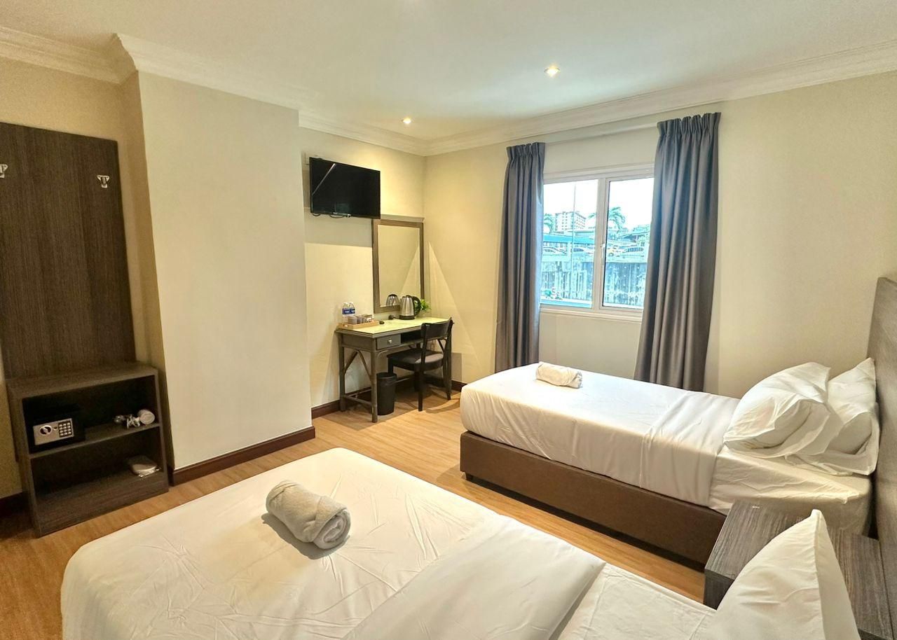 Deluxe Twin Room