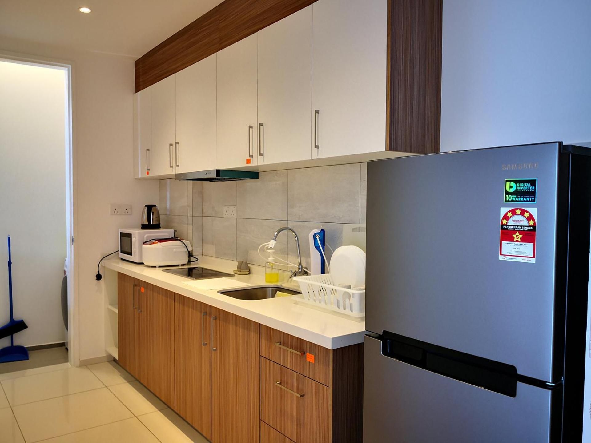 Apartment with Shower