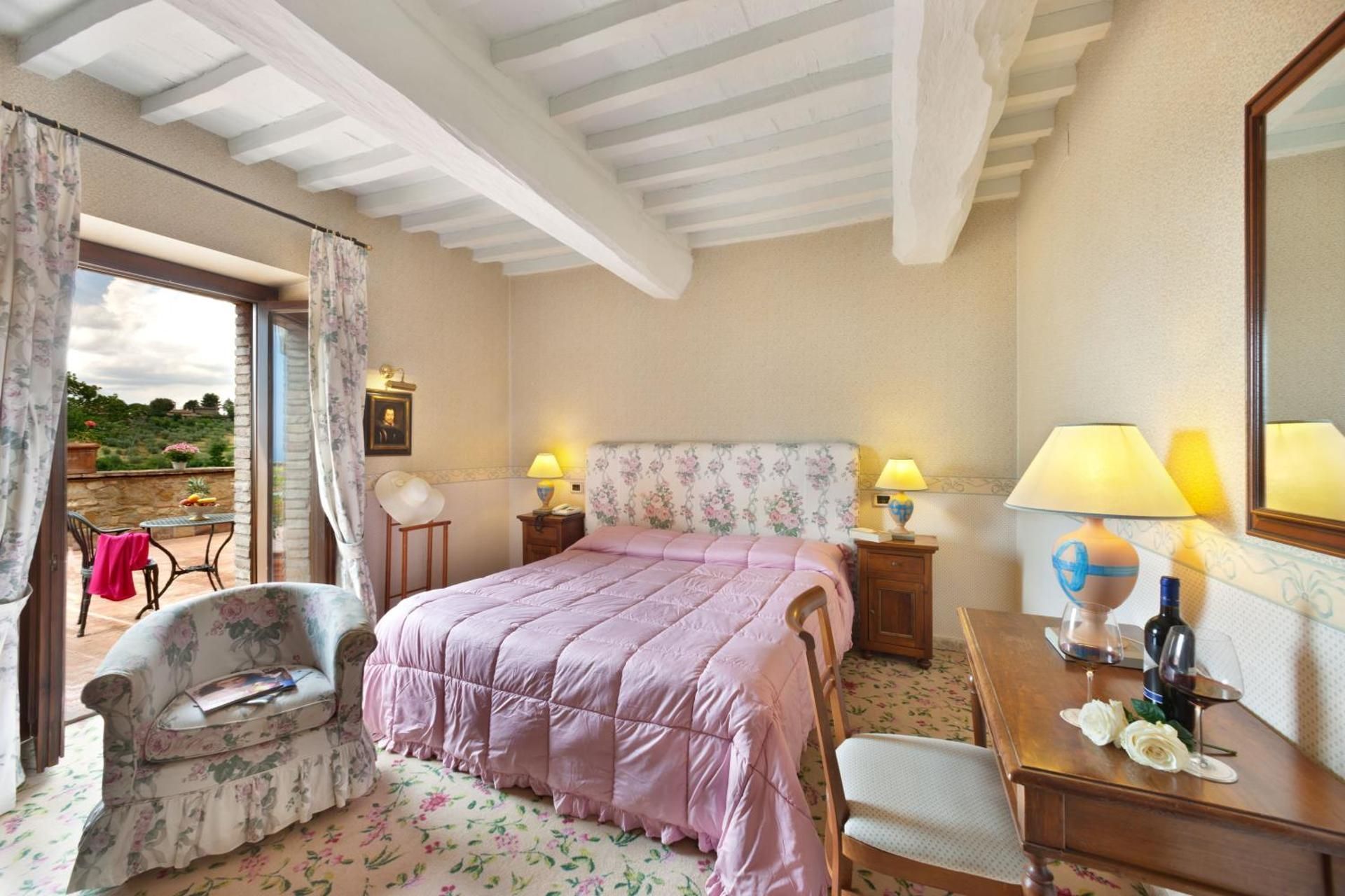 Double or Twin Room with Terrace