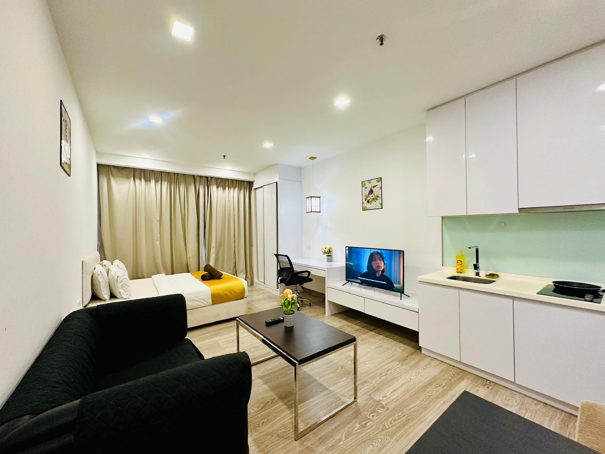 Queen Room With Balcony