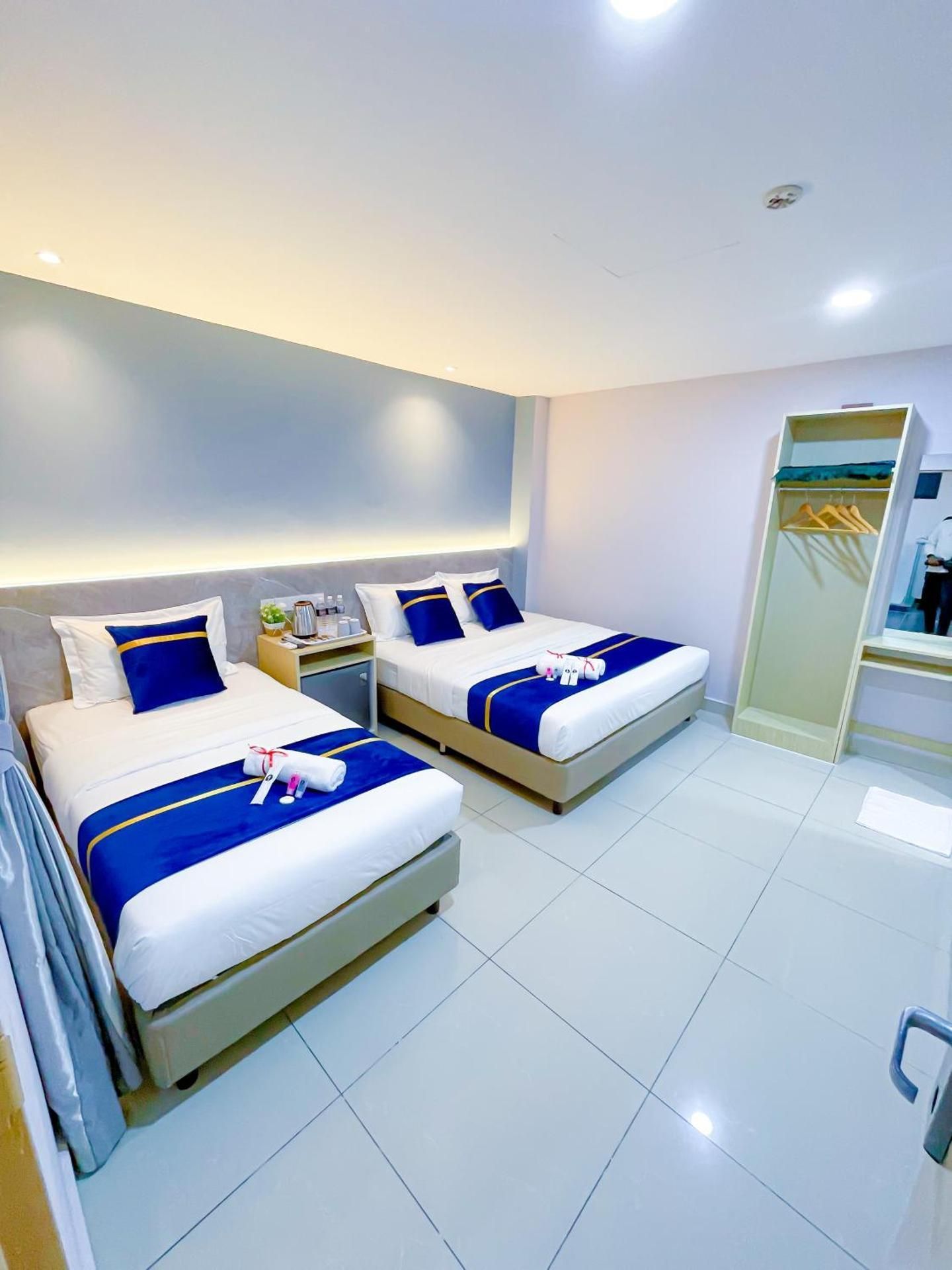 Deluxe Triple Room