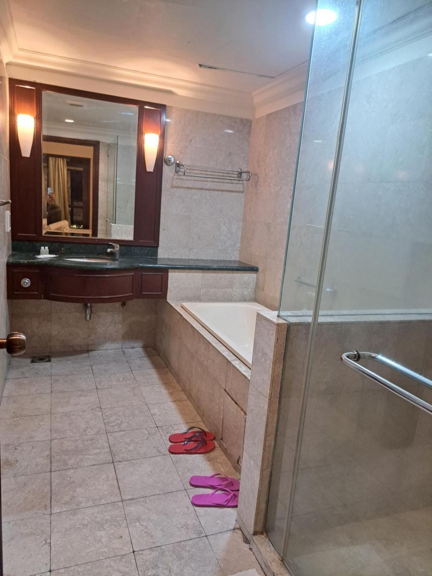Family Two-Bedroom Apartment with View