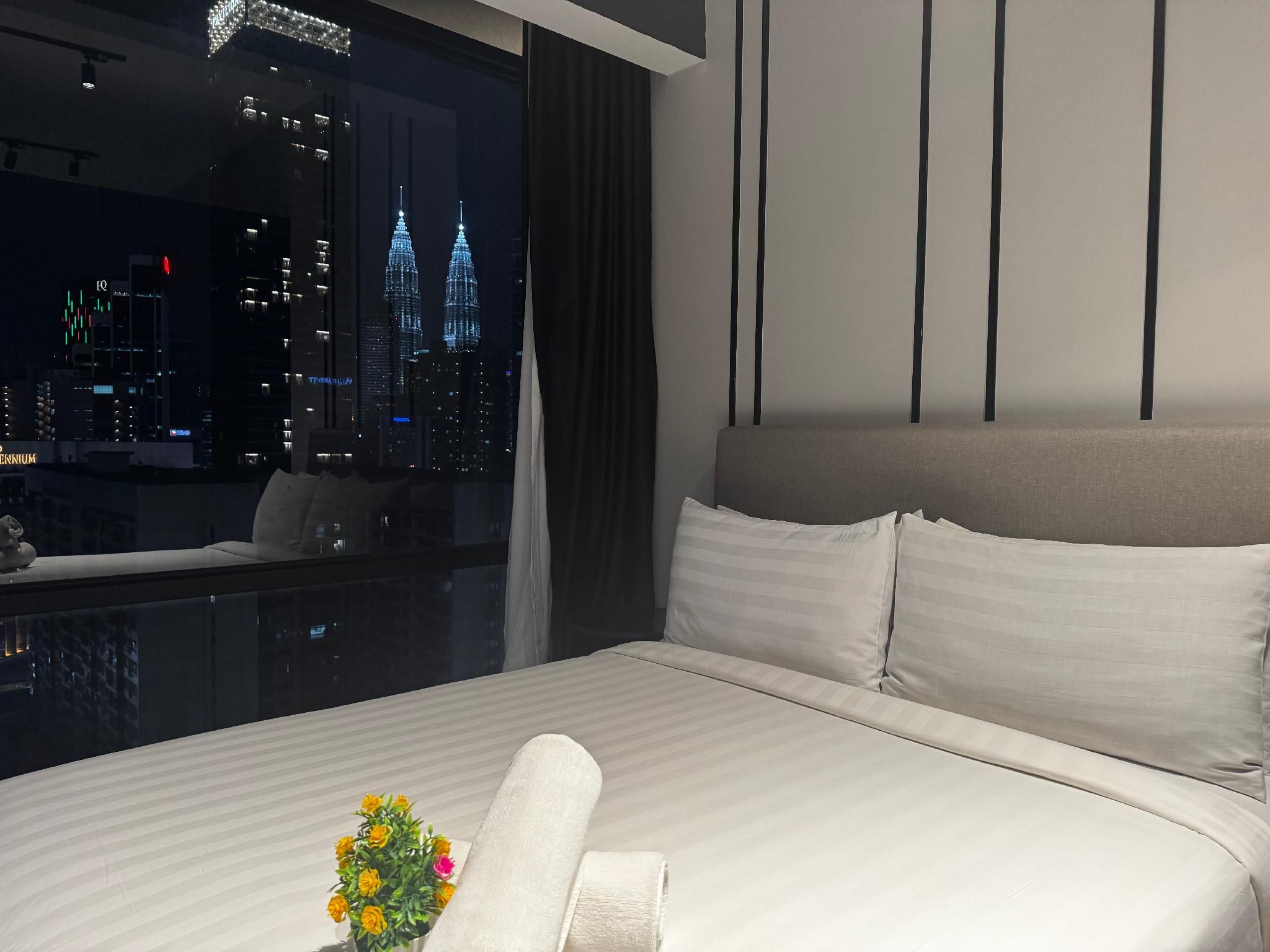 Two-Bedroom Apartment with City View
