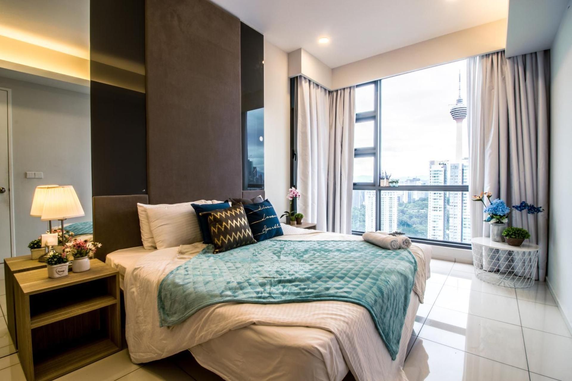 Junior Suite with Balcony