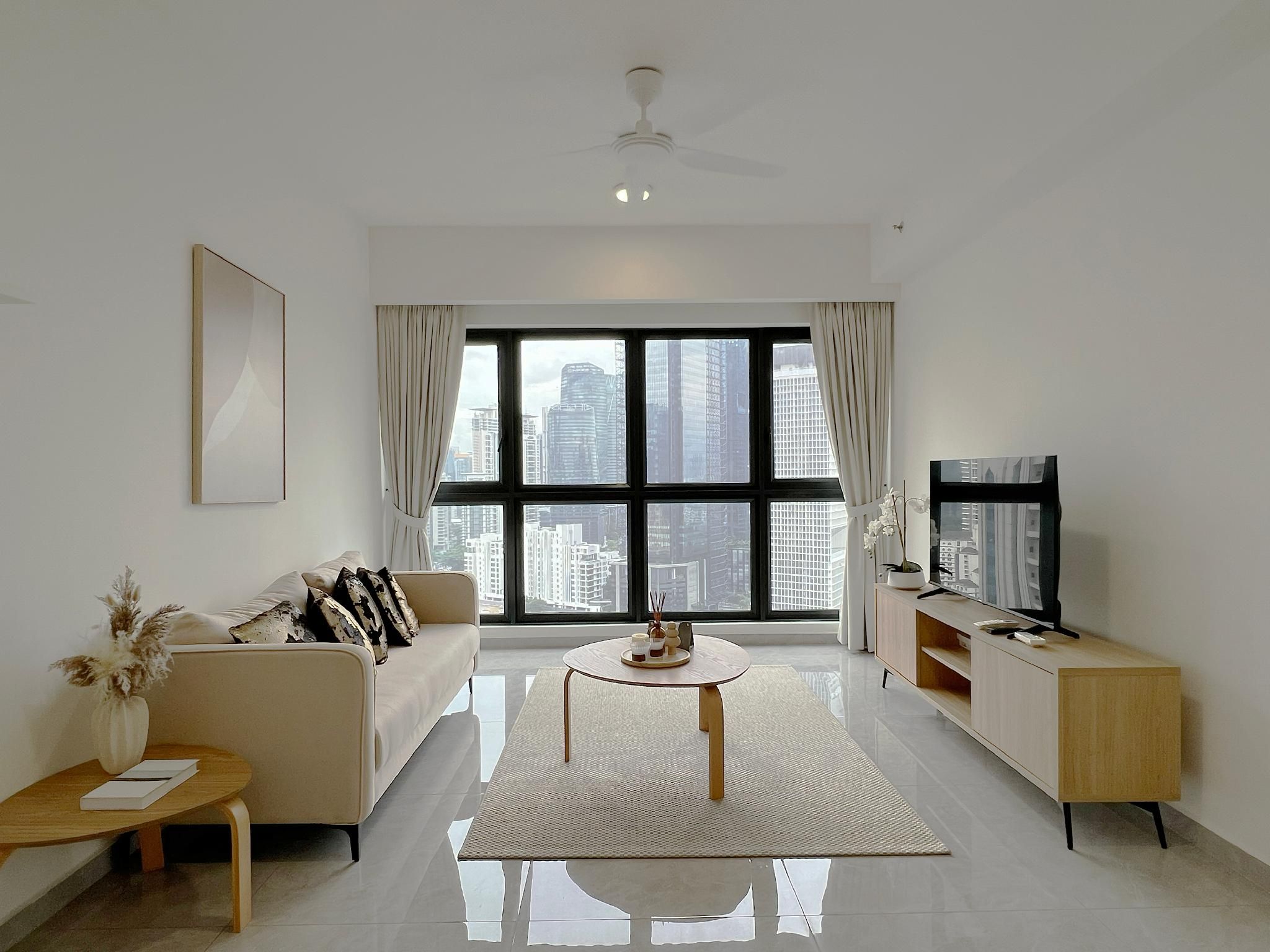 Two-Bedroom Two Bathroom Sky High Apartment