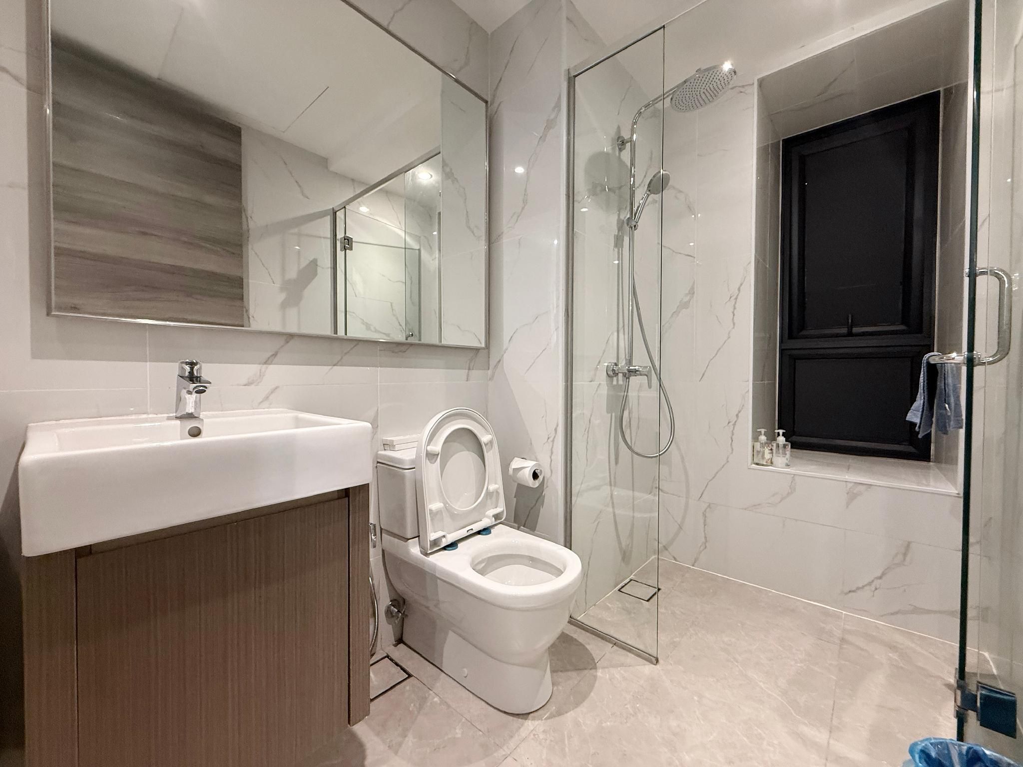 2-Bedroom Standard Unit with 2 Queen Beds
