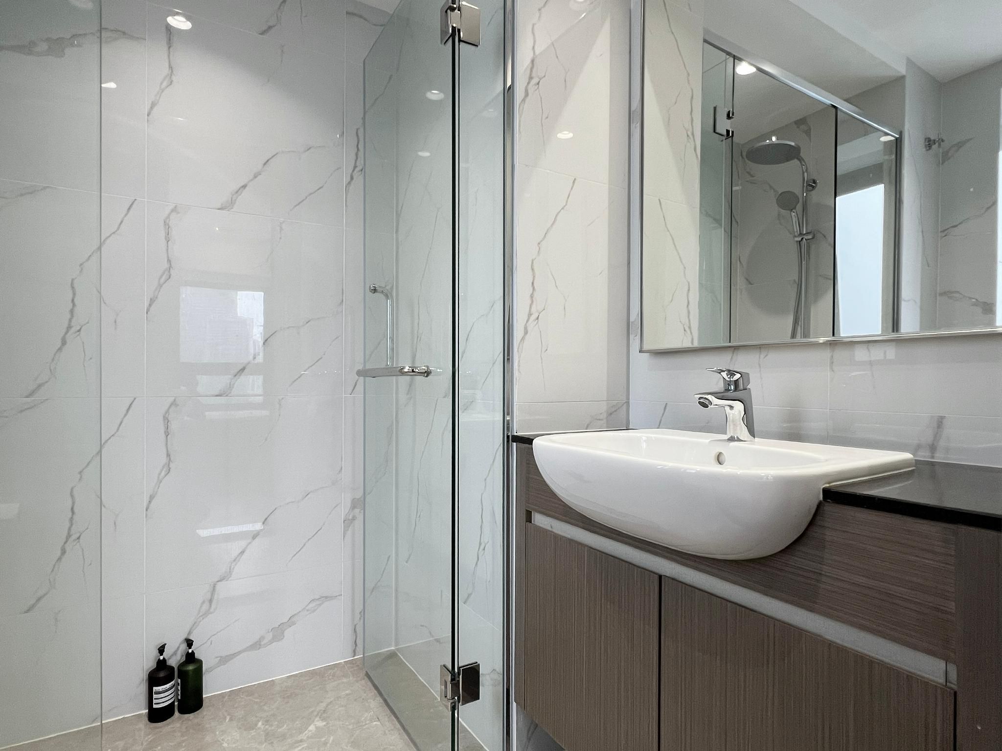Two-Bedroom Two Bathroom Sky High Apartment