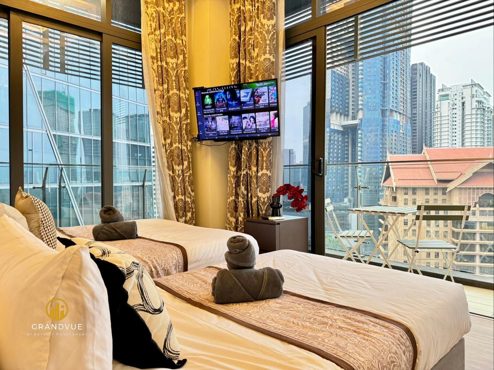 Deluxe Two Bedroom Apartment