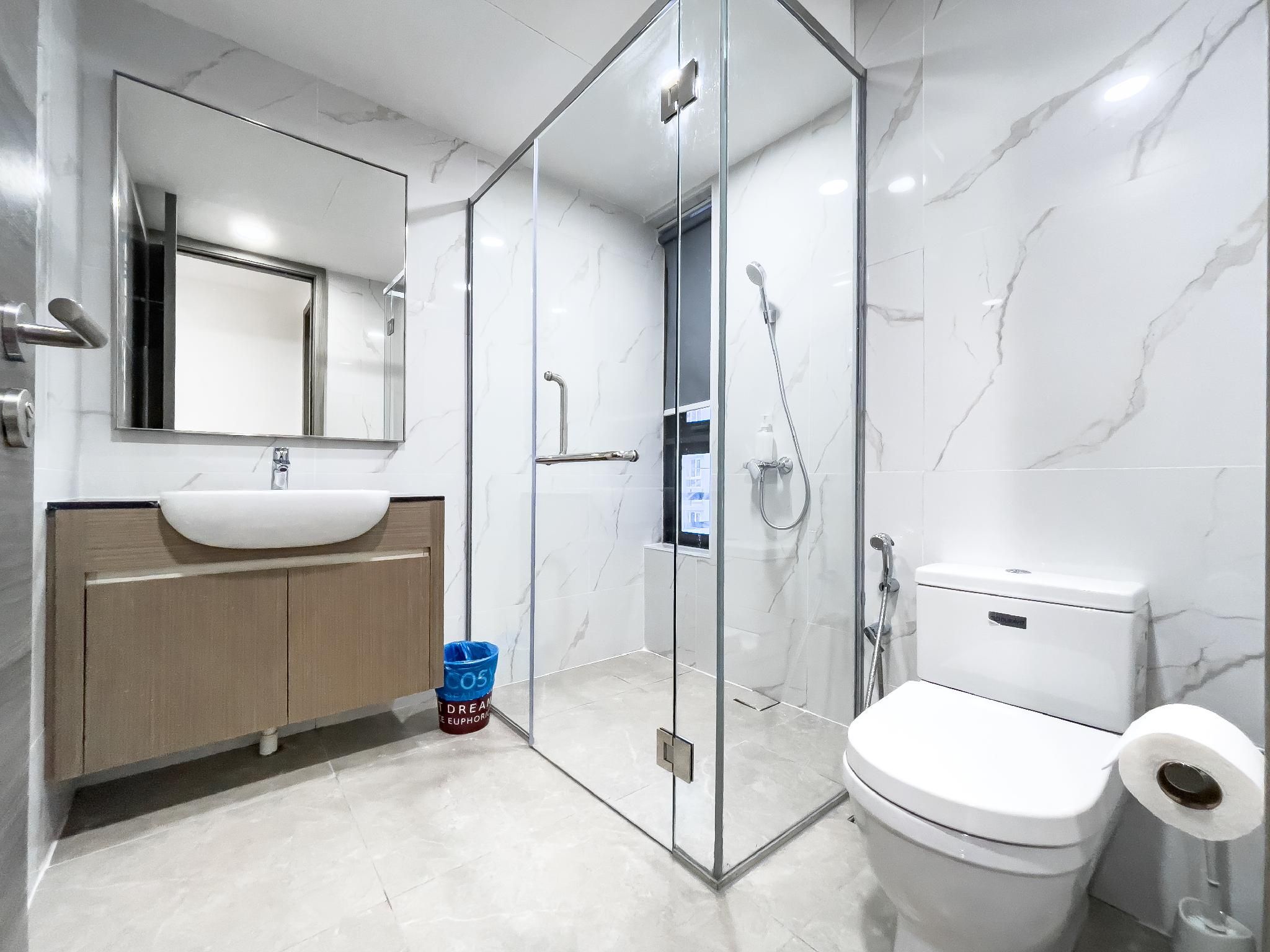 Studio Deluxe Corner