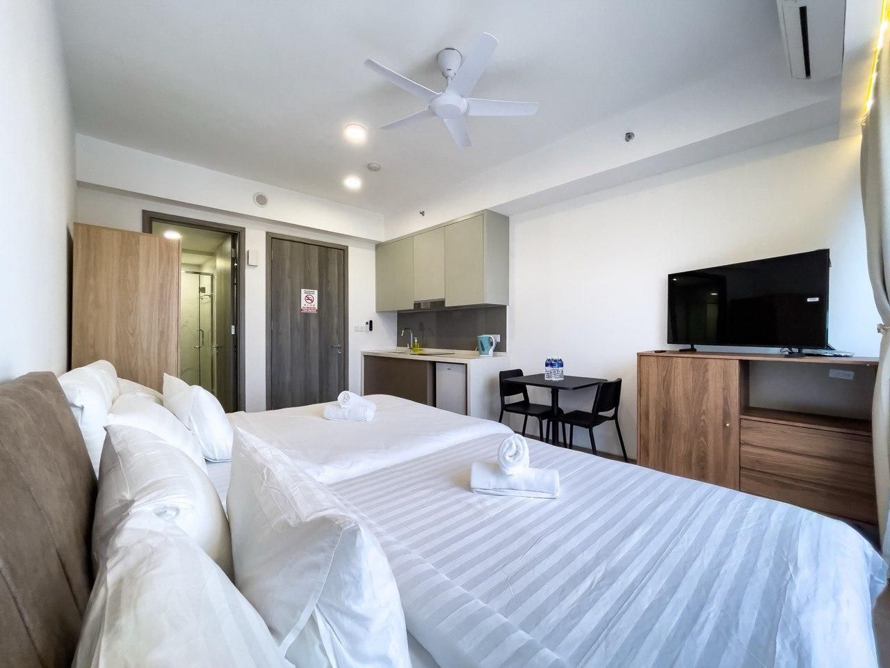 Room for 6