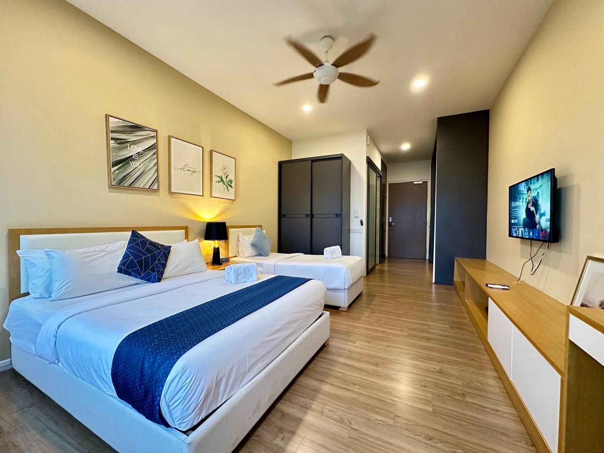 Standard Triple Room
