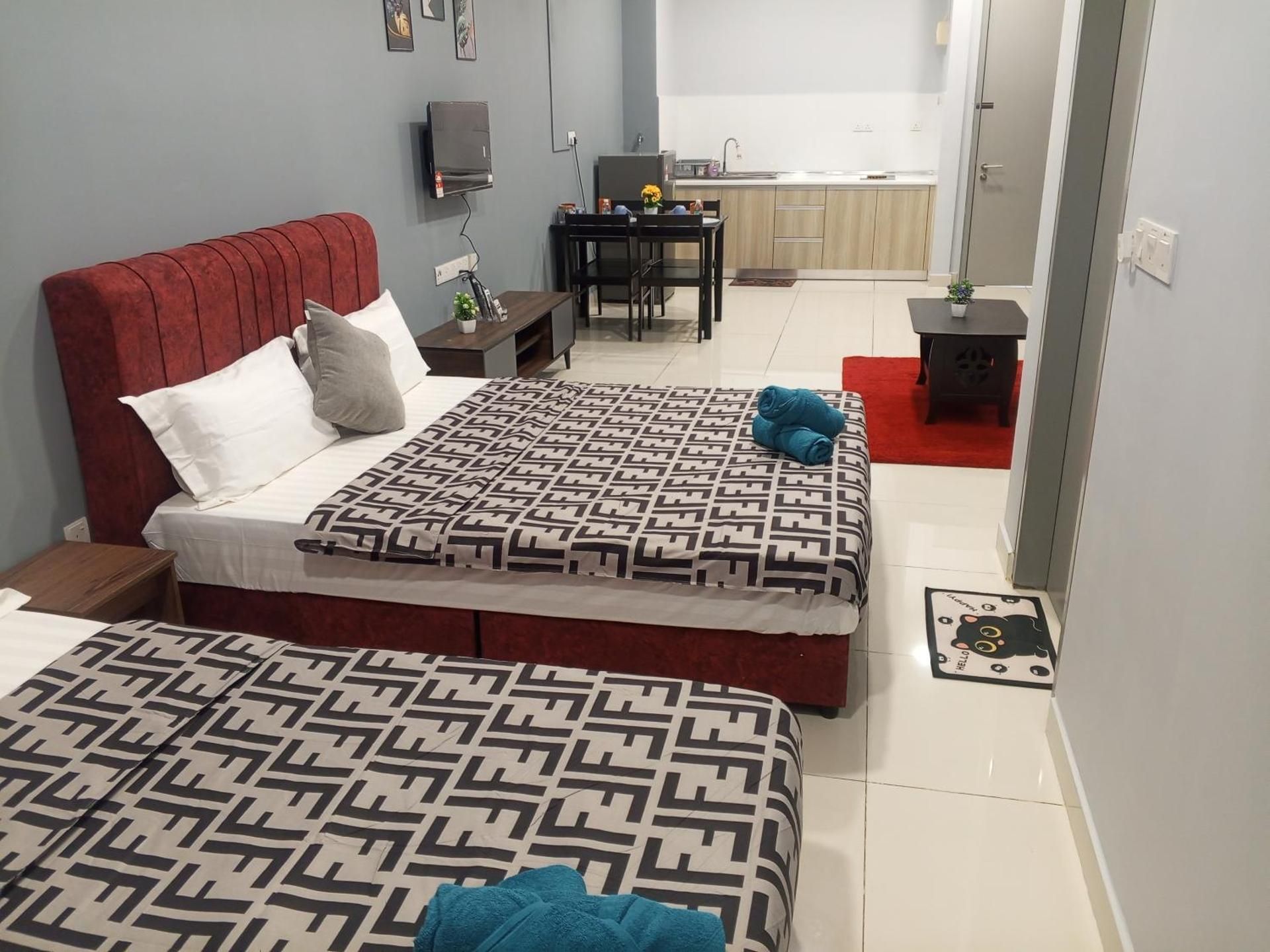 Deluxe Family Suite