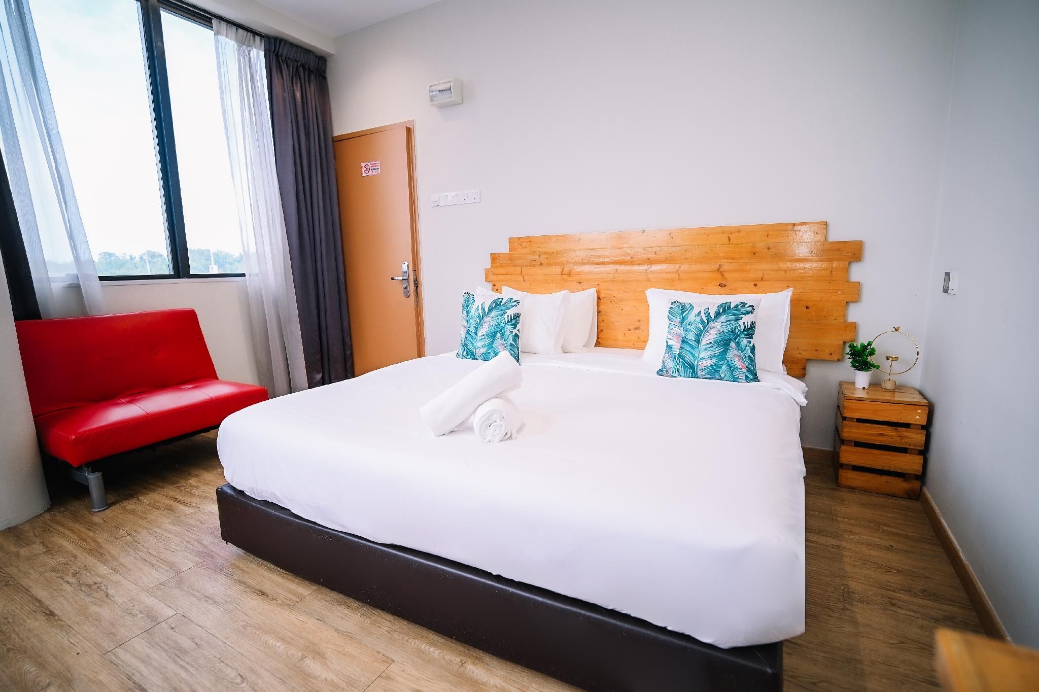 Deluxe King Room