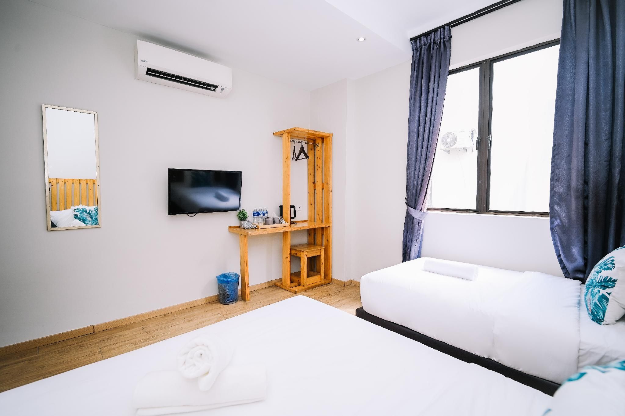 Deluxe Triple Room