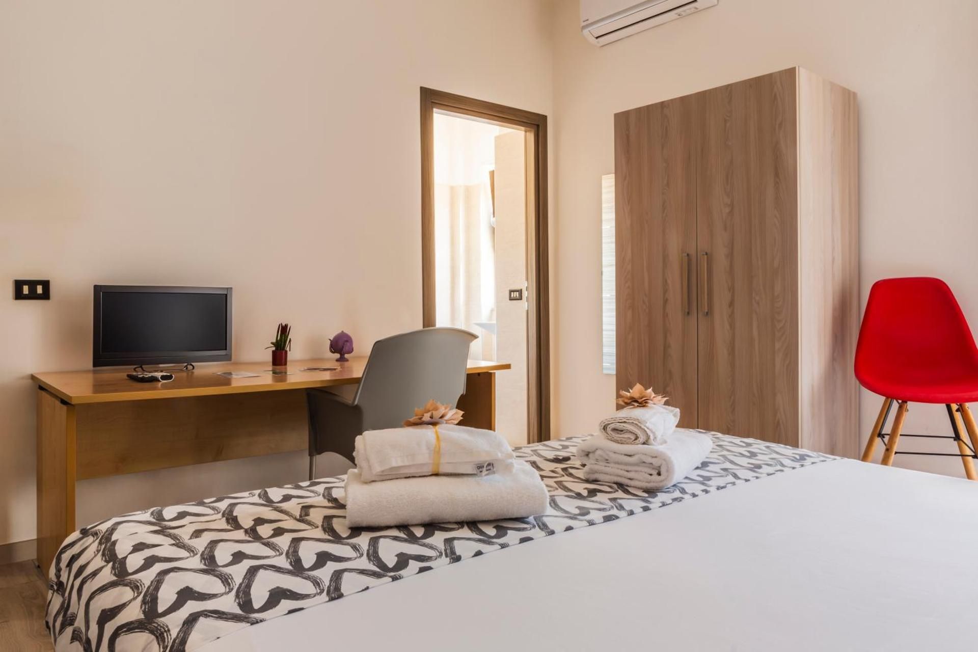 Deluxe Double Room with Balcony