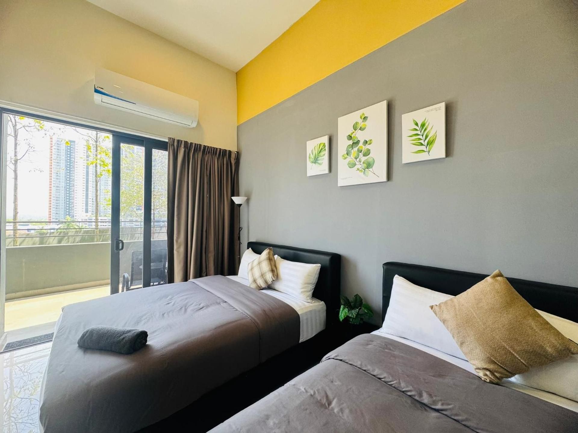 Apartment with Balcony