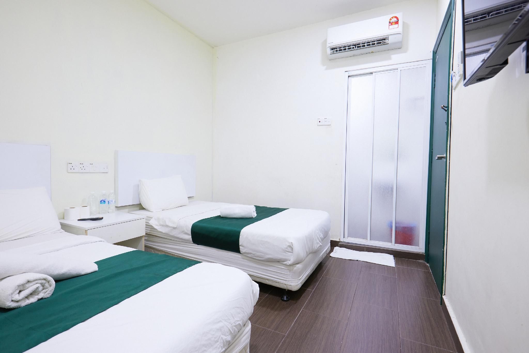 Triple Room without Window