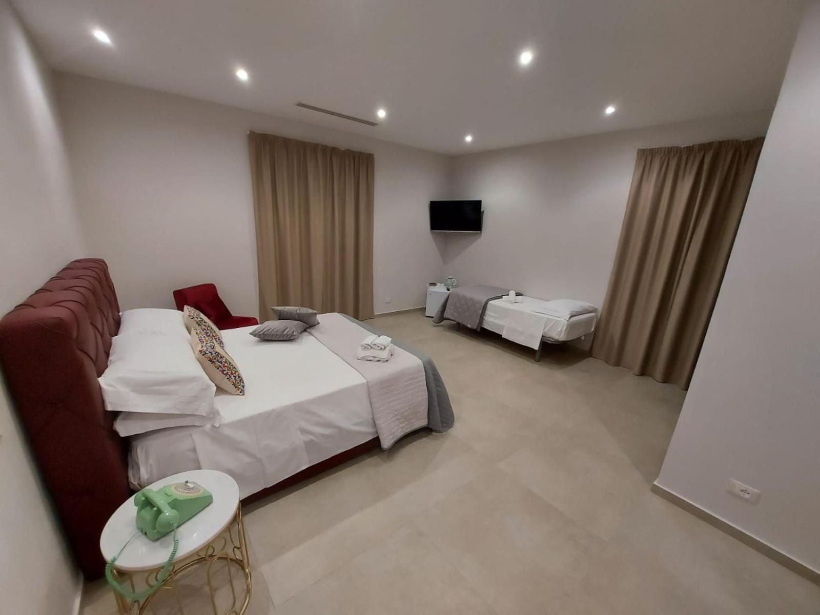 Quadruple Room with Balcony