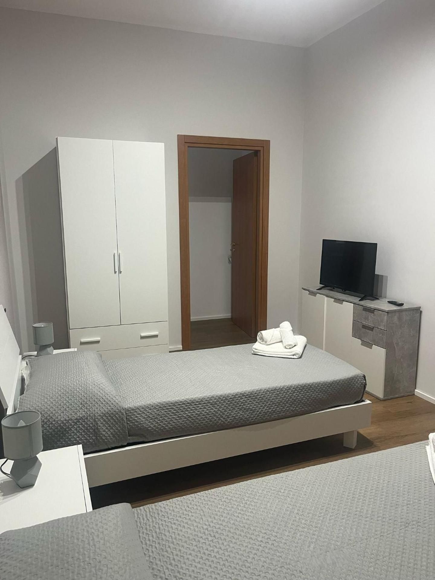 Large Twin Room