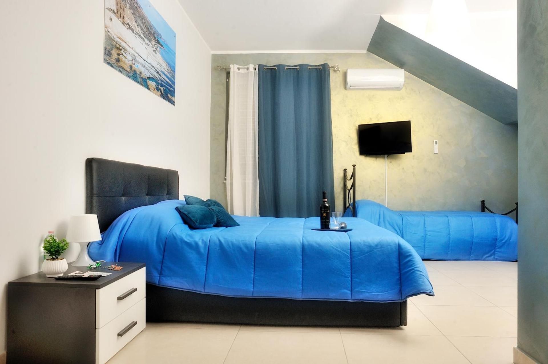 Elsa cori me Double Room with Private External Bathroom